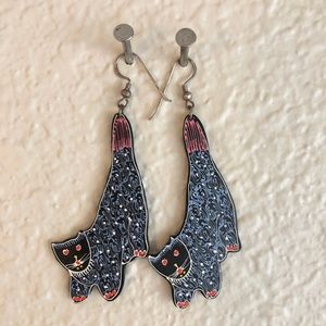 ⭐️ Kitty Earrings